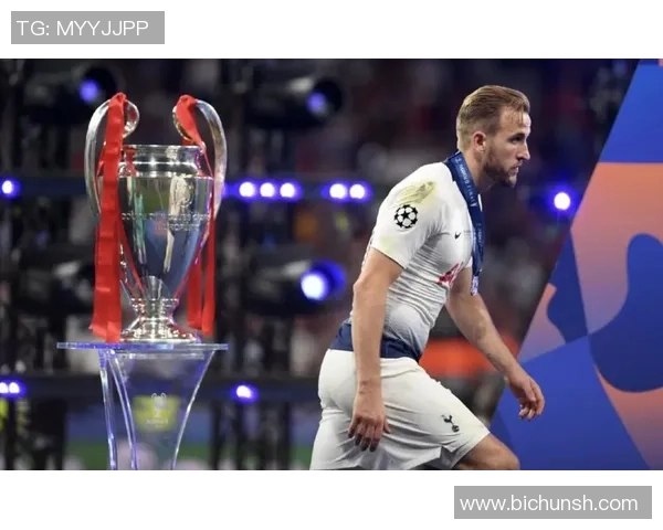 凯恩的传奇之路：从球场新星到足球巨星的成长历程与影响力分析