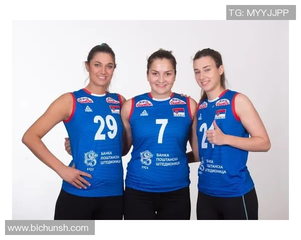 拉脱维亚女篮与乌克兰女篮激战正酣展现巅峰对决魅力 拉脱维亚女篮与乌克兰女篮激战正酣展现巅峰对决魅力